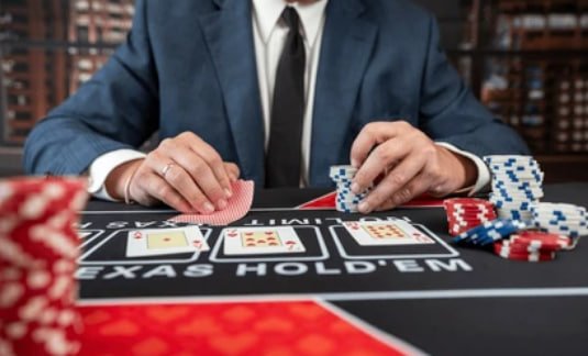 Antarmuka aplikasi mobile jon4d menampilkan menu utama dengan opsi pertandingan Liga 1 dan permainan live dealer